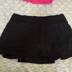 Lululemon pace rival skirt